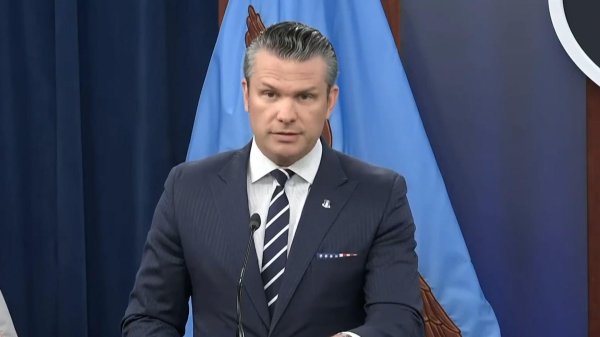 美防长称当前“首要任务”是寻求协议结束伊朗战事