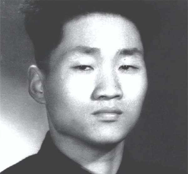 毛岸青结婚9年没孩子，主席找他谈话，儿媳怀孕后为何不让住院